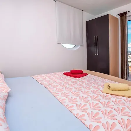 Apartament Ema Ražanj