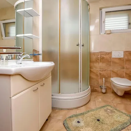 Διαμέρισμα Ema